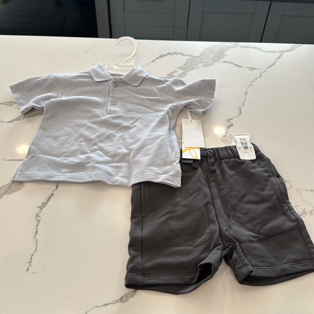 Bloomingdale’s bloomies baby two piece set baby boy size 6-12m polo shorts nwt